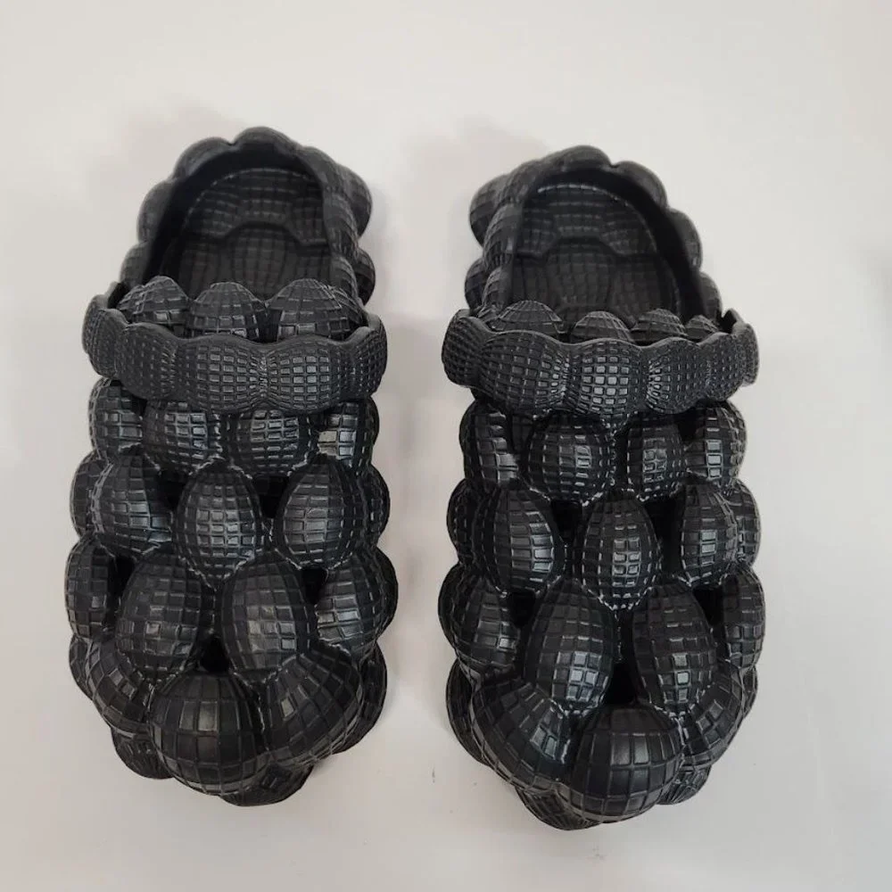 Shein Girls Hollow Out‎ Multi-way Wear Vented Clogs in Black - Size EU 35 (US 3)